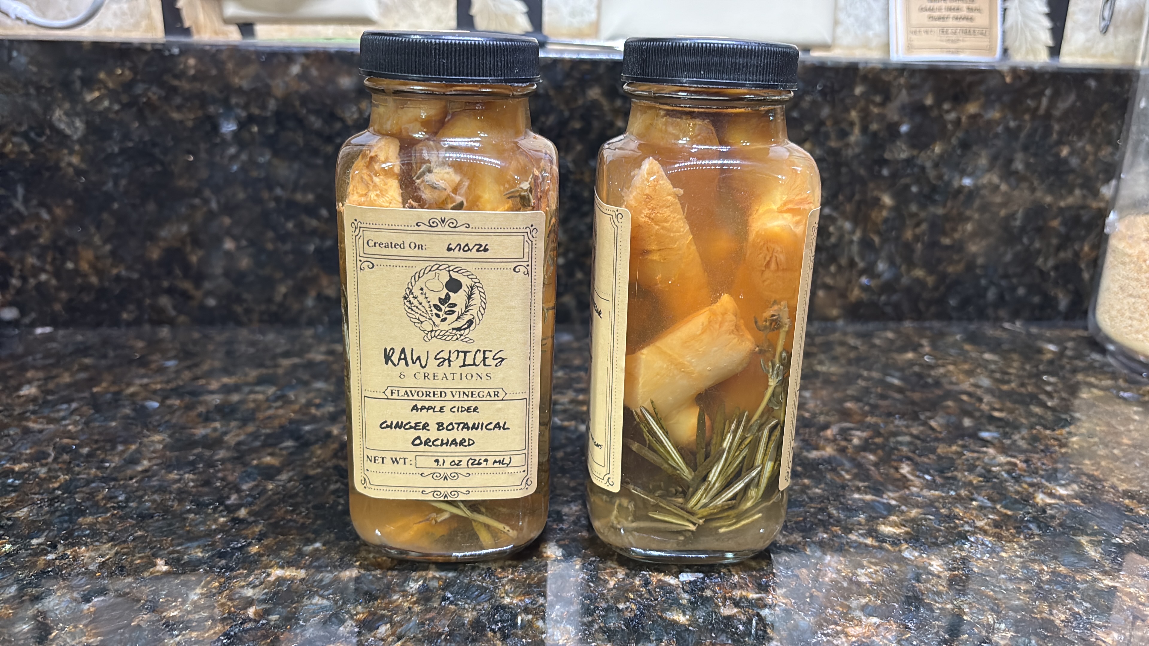 Apple Cider Ginger Botanical Orchard Vinegar